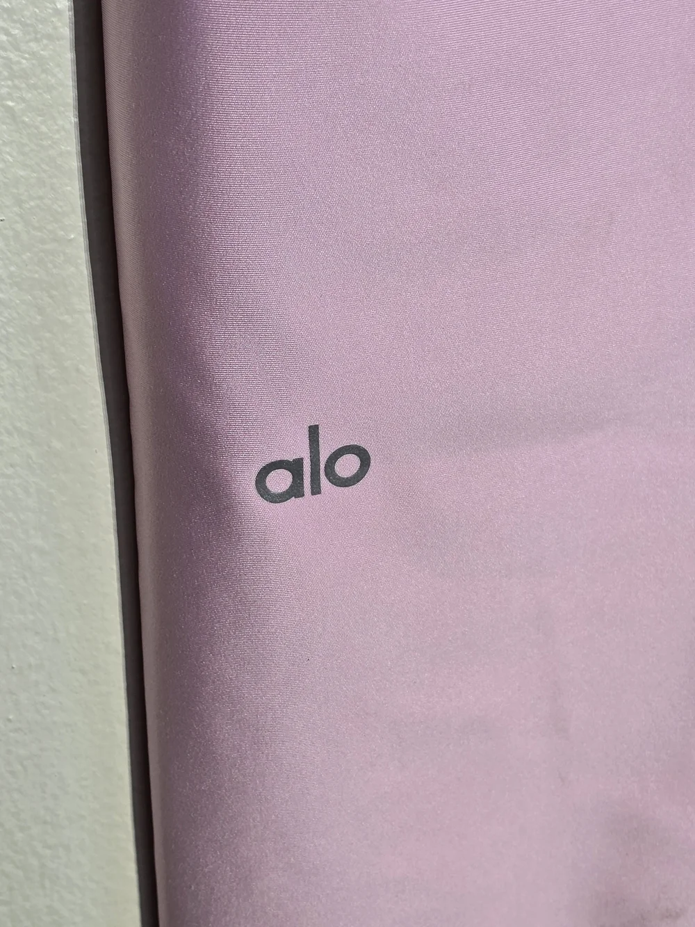 NWT ALO Yoga Light Pink Women's High-Rise Leggings